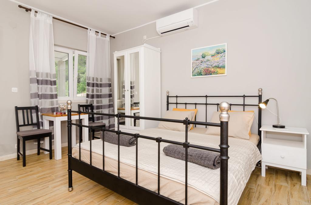 Apartments Porto Della Vita Okuklje Esterno foto